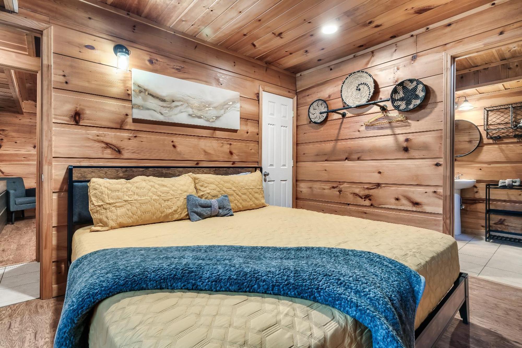 Mama Bear'S Moonshine Ridge Villa Гетлинбург Екстериор снимка